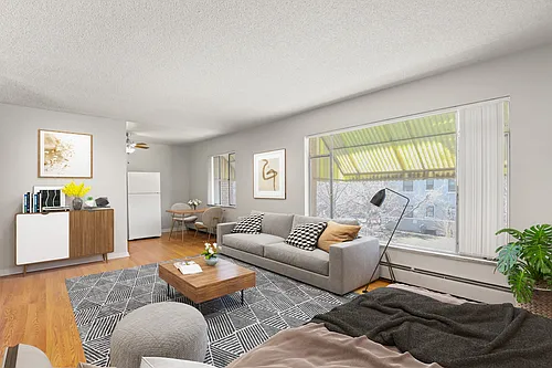 Skylark Apartments Photo 1