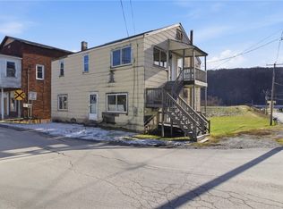 399 Cherry St, Cherry Tree, PA 15724