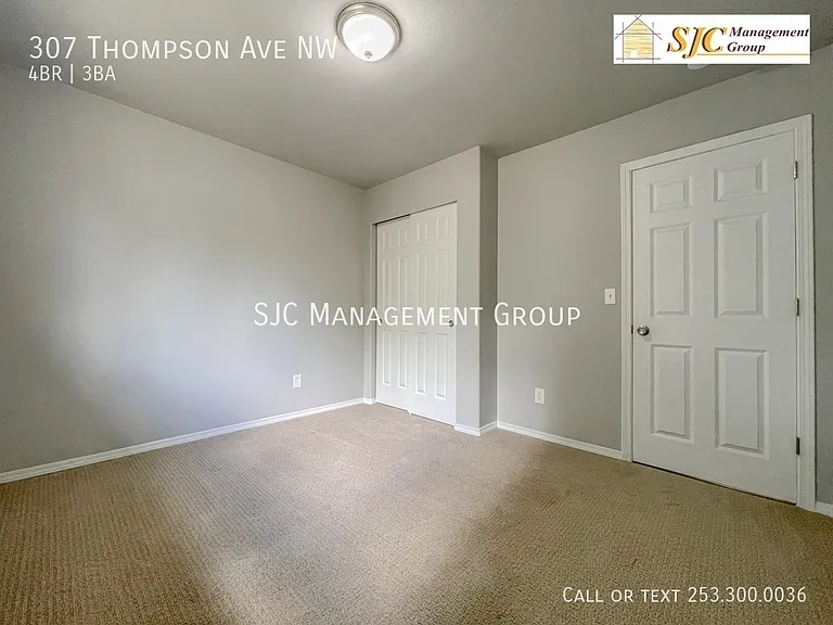 307 Thompson Ave NW — Photo 16