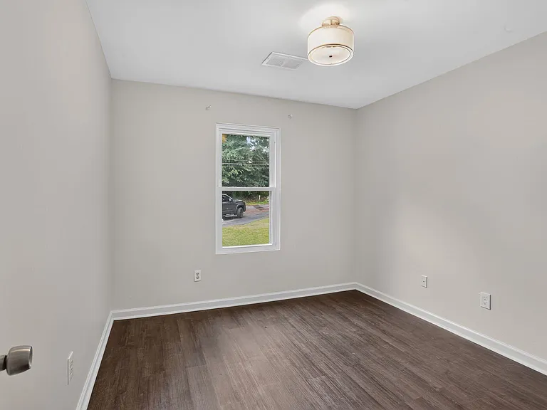 2891 Tipany Ct — Photo 18
