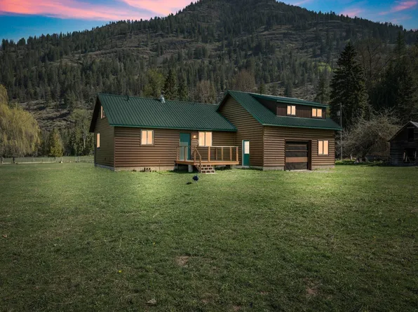 560 Cascade Creek Rd, Clark Fork, ID 83811
