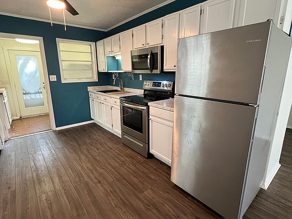 5th image of 314 Trott St #1