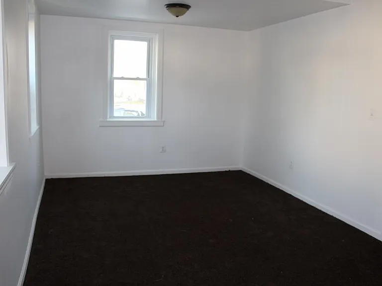 13 S Jefferson Ave — Photo 12