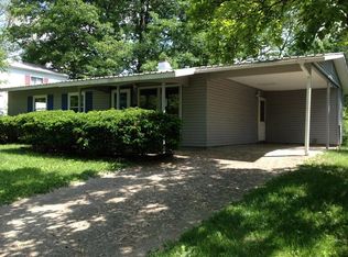 8127 E Barry Rd, Indianapolis, IN 46219