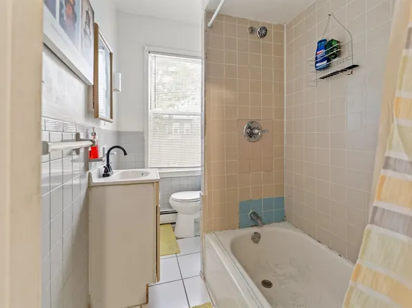 86 Clendenny Avenue image 14 of 14