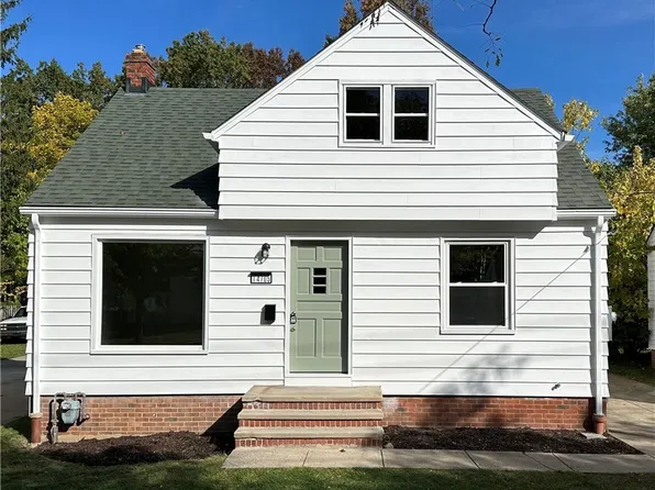 14705 Rockside Rd, Maple Heights, OH 44137
