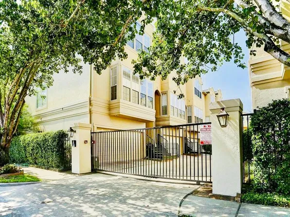 155 Asbury St, Houston, TX 77007