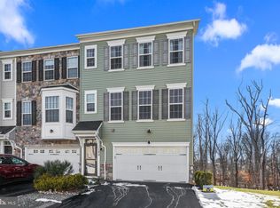 120 Graystone Dr, Trevose, PA 19053