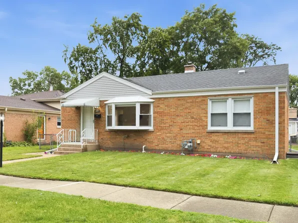 8022 Central Ave, Morton Grove, IL 60053
