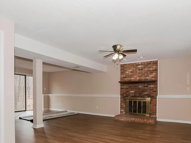 507 Trappers Run Dr — Photo 16