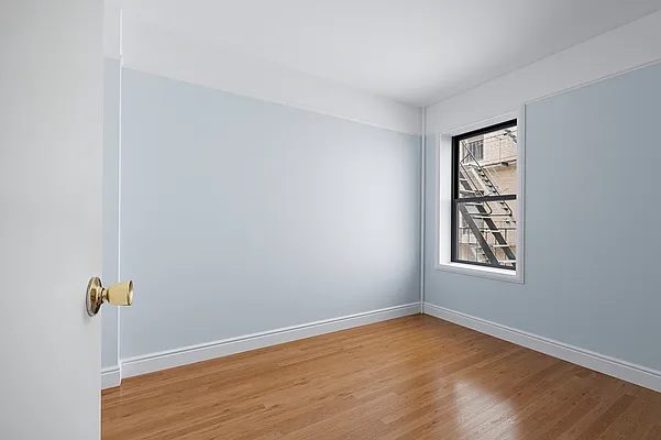 Sold by Compass | media 4