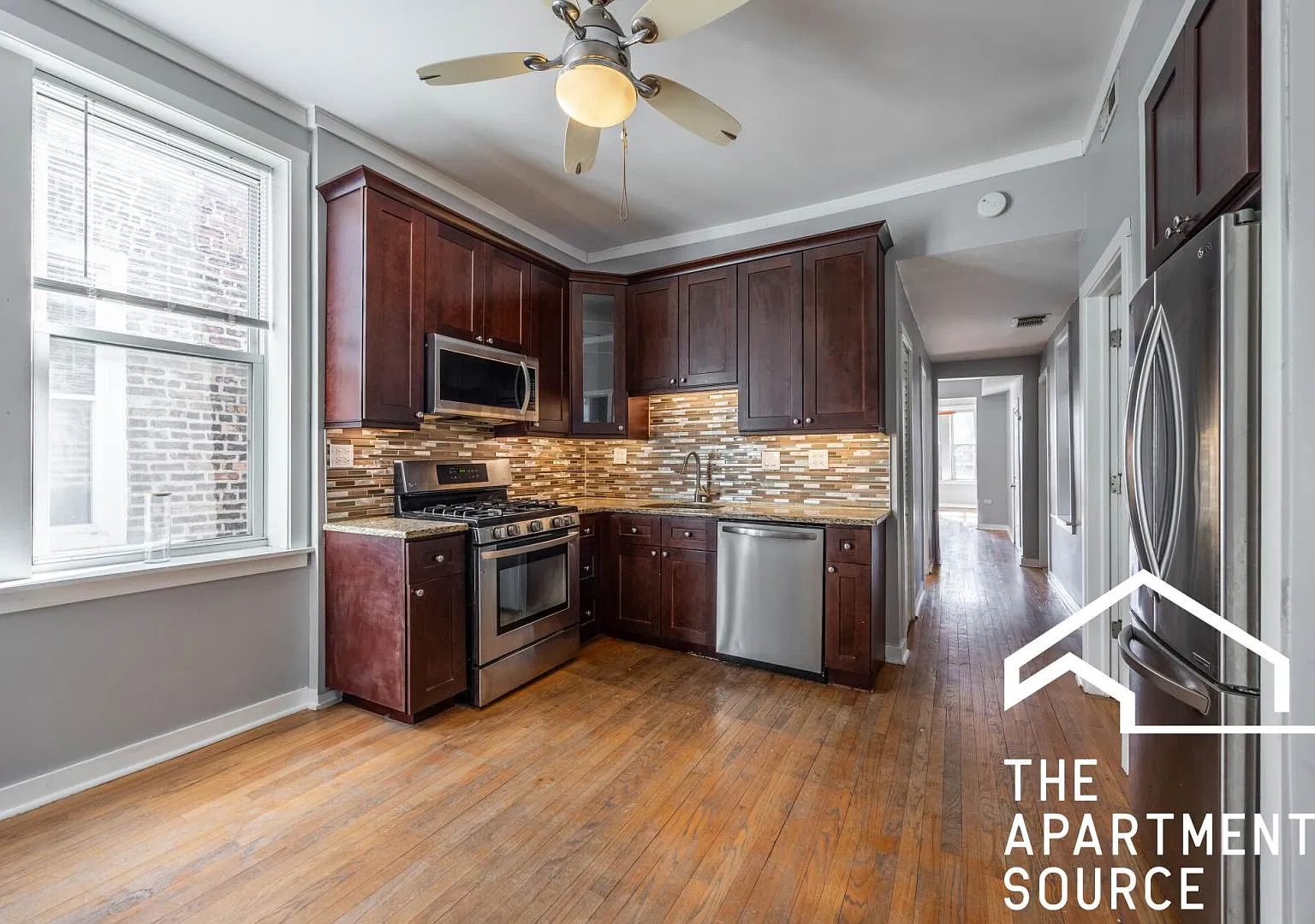 2 bed, 1050 sqft, $2,595 — Photo 1