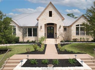 3224 Pinyon Creek Dr, Bryan, TX 77807