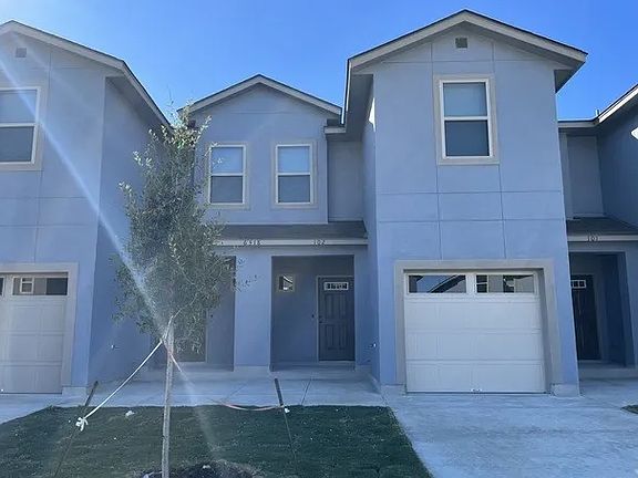 2nd image of 6318 Luglio Ln #104