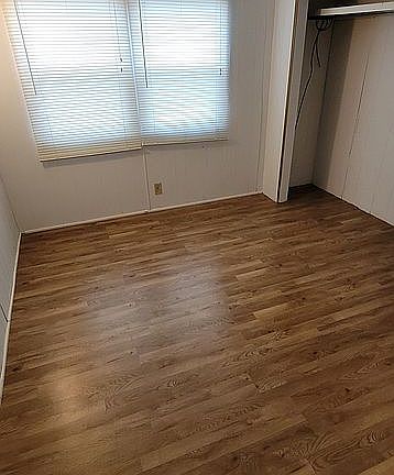 2nd image of 17 Norton Dr NE