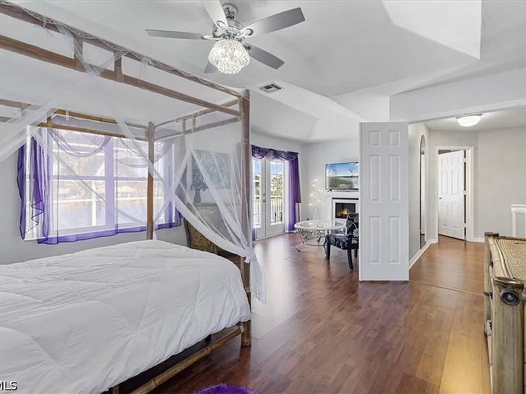 13870 Silver Lake Ct — Photo 7