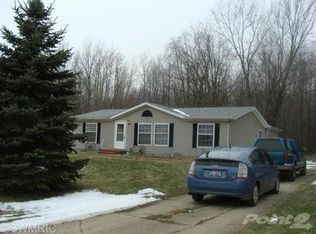 320 Millburg Dr, Benton Harbor, MI 49022