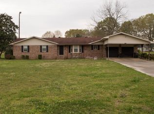 229 Paulette Dr, Gadsden, AL 35903