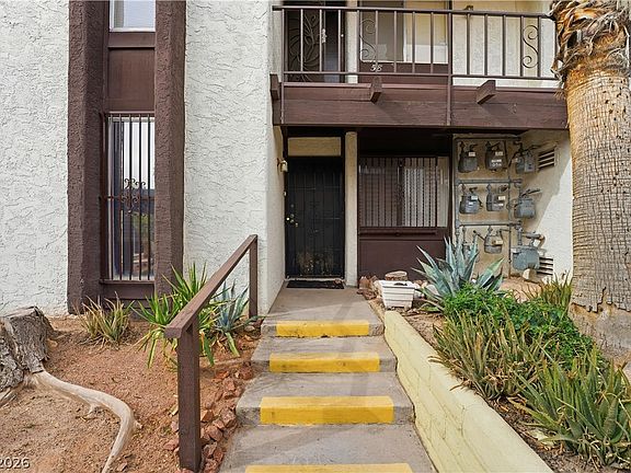 3rd image of 1405 Vegas Valley Dr APT 57