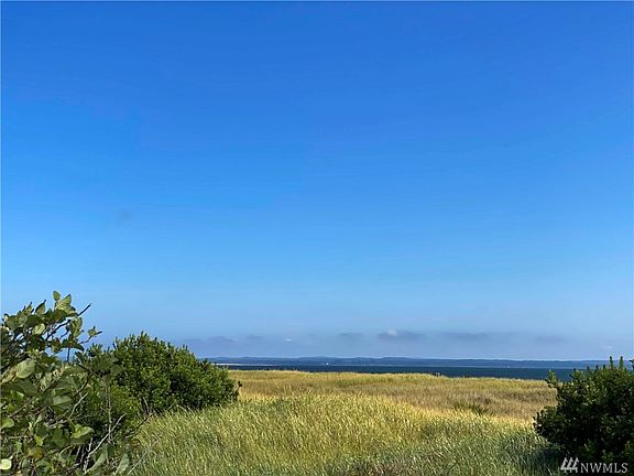 5th image of 325 Marine View Dr