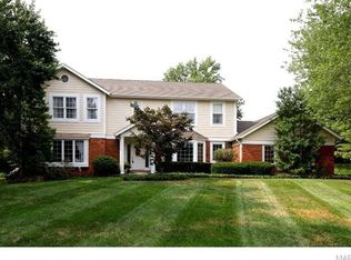 12049 Chaltenham Dr, Saint Louis, MO 63131