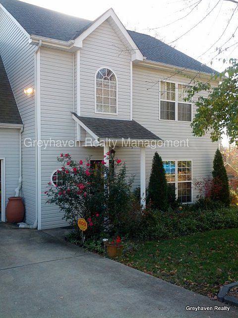 1st image of 310 Paden Ln