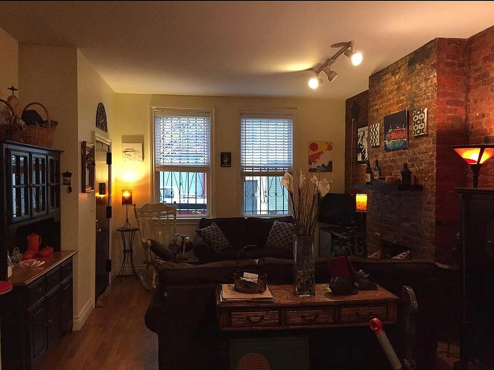 1st image of 74 Montgomery Ave #1