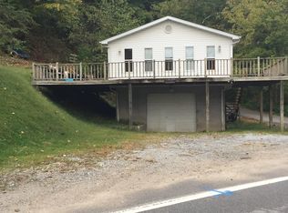 1644 Oakhurst Dr, Charleston, WV 25314