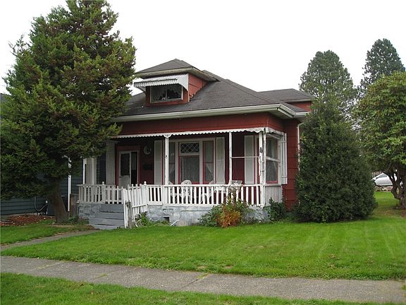 3rd image of 1201 N Fife St