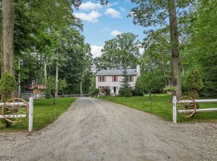 15 Park Ln, Holmes, NY 12531