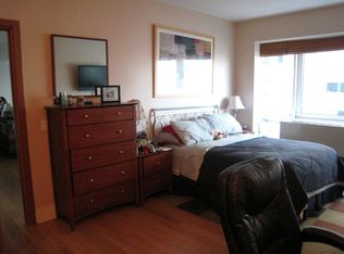 440 Kent Ave APT 4F, Brooklyn, NY