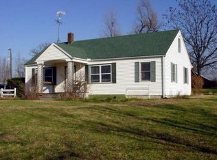13520 Kiowa Rd, Valley Falls, KS 66088
