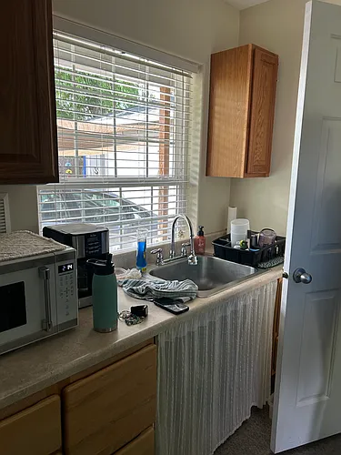 2860 Hazel Ave Photo 1