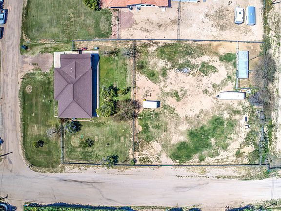 4th image of 18536 E LAWNDALE Place