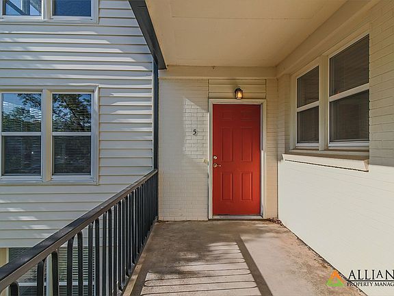 3rd image of 1518 College Ave APT E5