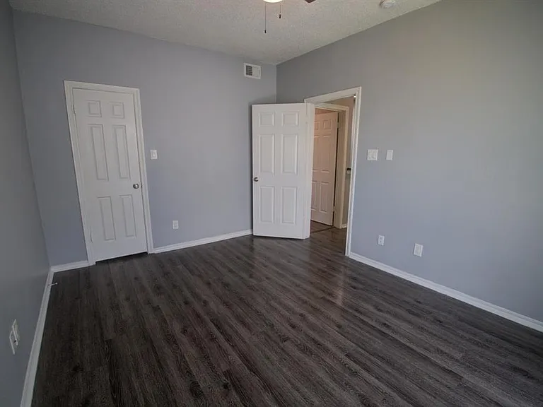 2606 Rio Grande St #305 — Photo 16