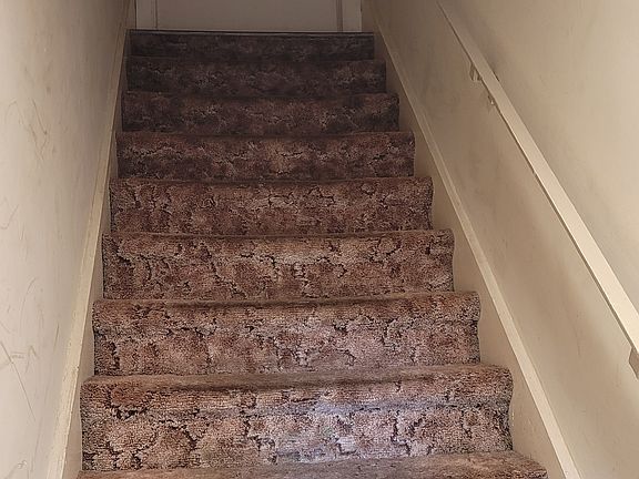 5th image of 800 5th St #8