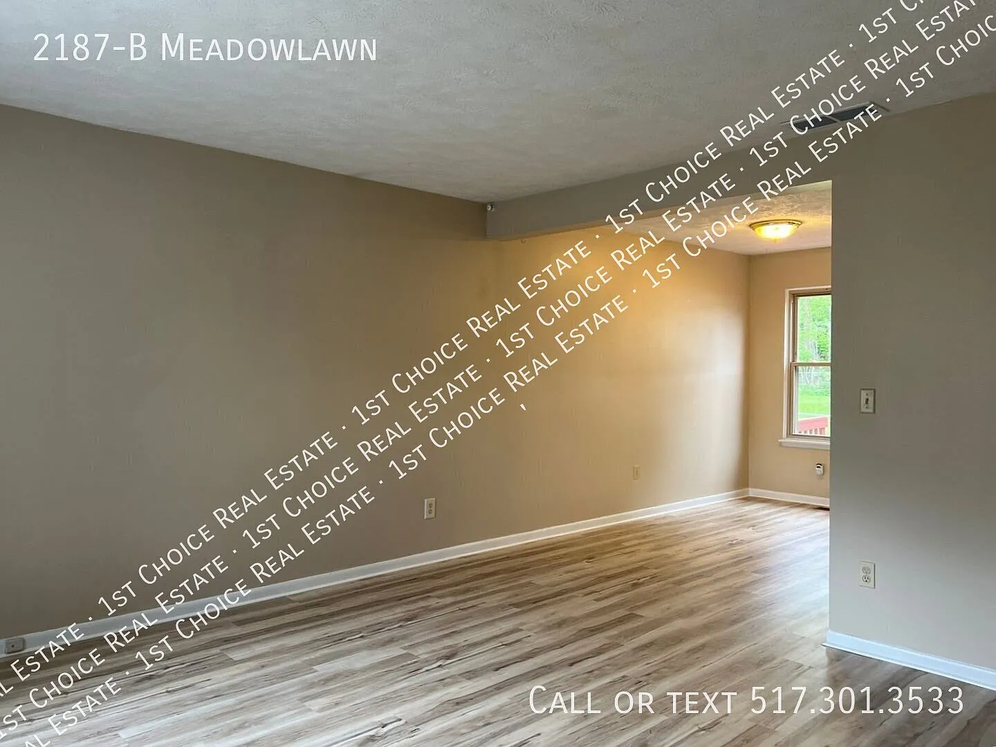 Spacious 2-Bdr 1.5-Bth Townhouse In Holt — Photo 2