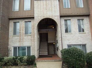 5049 7th Rd S APT 301, Arlington, VA 22204