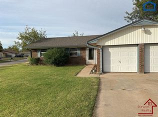 4708 SE Sunnymeade Dr, Lawton, OK 73501