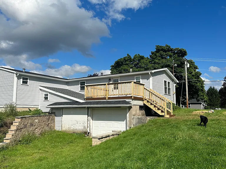 8761 Van Hoesen Rd — Photo 16