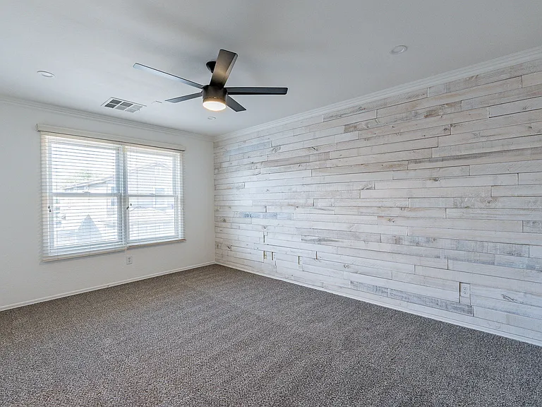 2225 E Sunland Ave — Photo 17