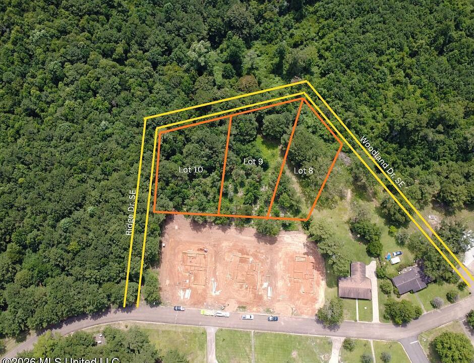 1st image of Pinewood Dr SE Lot 8910
