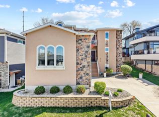 6715 S Chickahauk Trl, Middleton, WI 53562