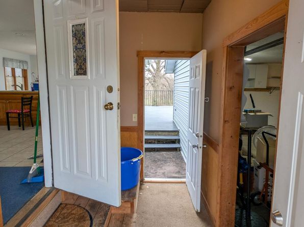 8626 Cedar Lake Blvd, Faribault, MN 55021
