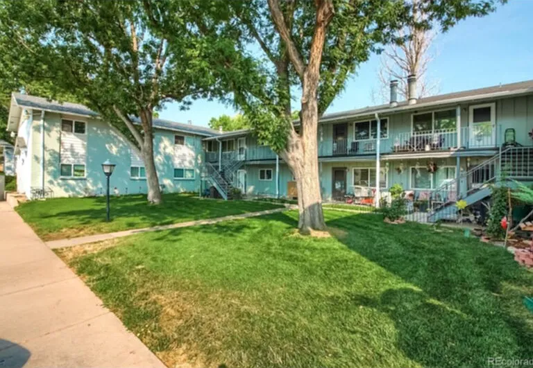 2515 S Sheridan Blvd #20 — Photo 1