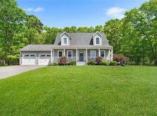 2 Drake Dr, Richmond, RI 02892