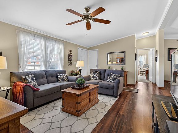 4th image of 10851 W La Costa Ln