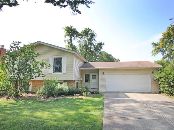 809 69th St, Darien, IL 60561