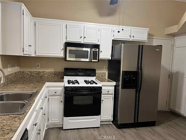 4620 Grandview Dr #4620 — Photo 12